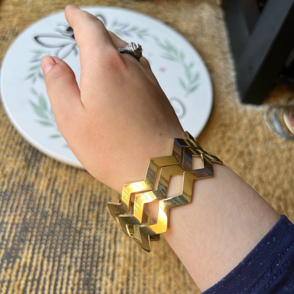 Set of 3 zig-zag bangle bracelets
